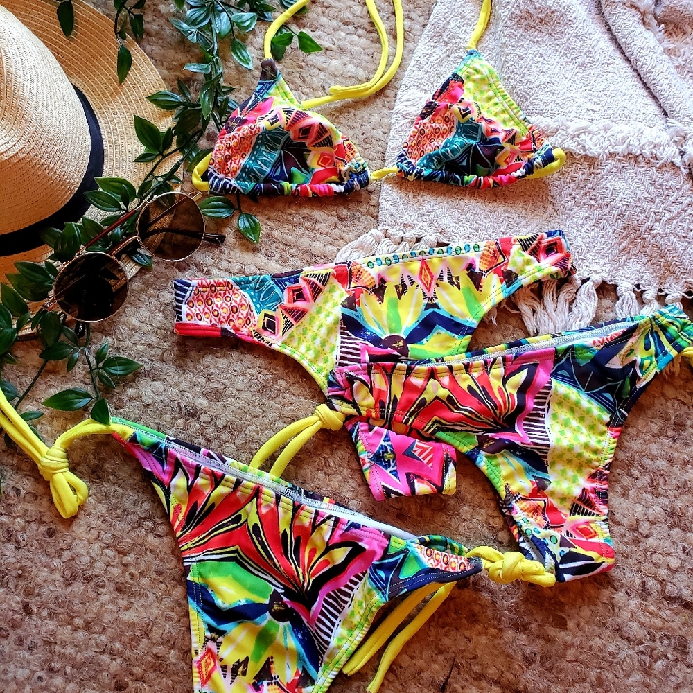 Tropical Bikinis